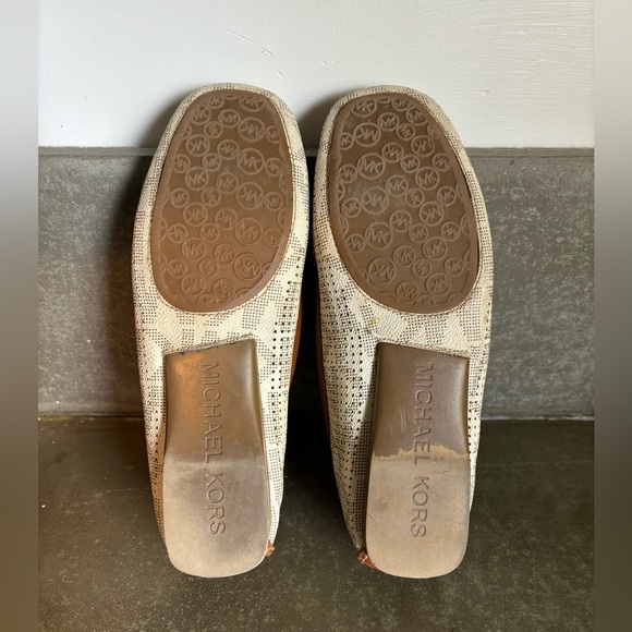 Michael Kors Fulton Studded Logo Moccasin Signature Logo Size Women’s 7M Leather - Picture 10 of 12